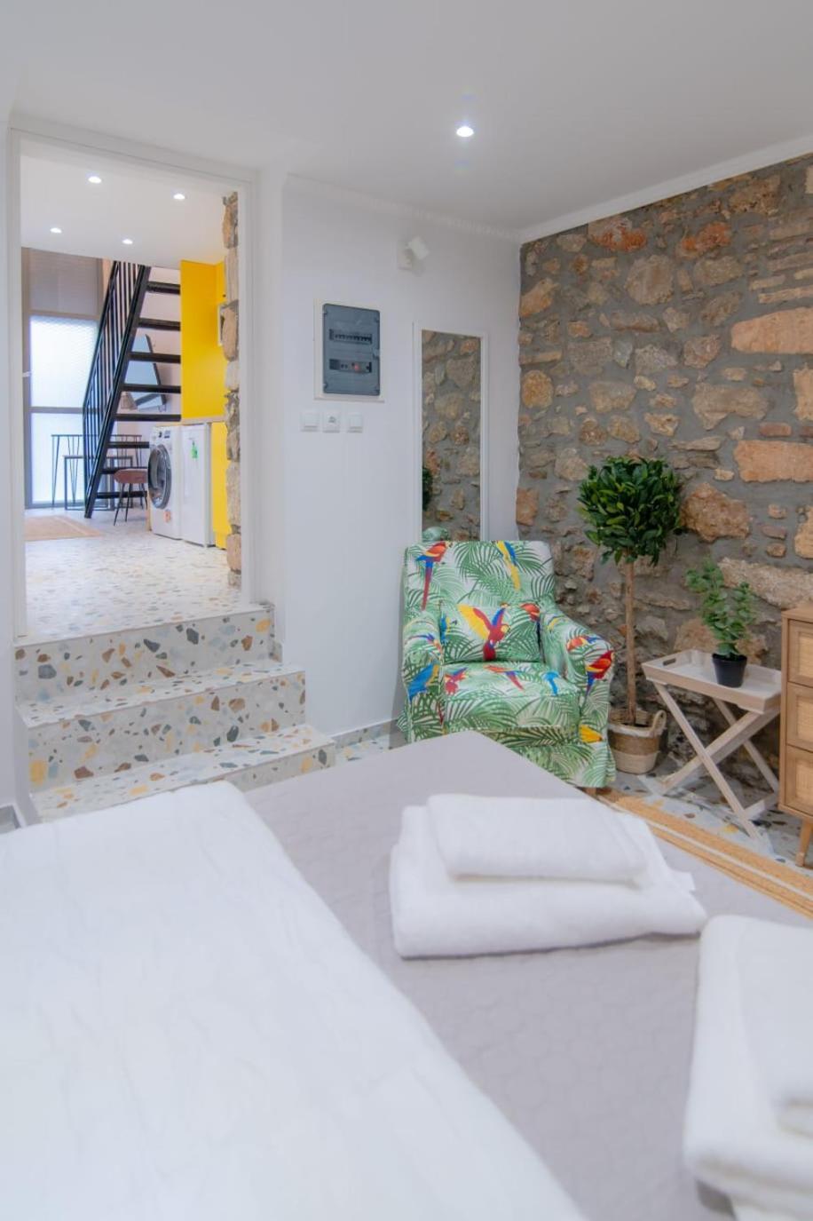 Delenco Trio Apartment Athena Bagian luar foto