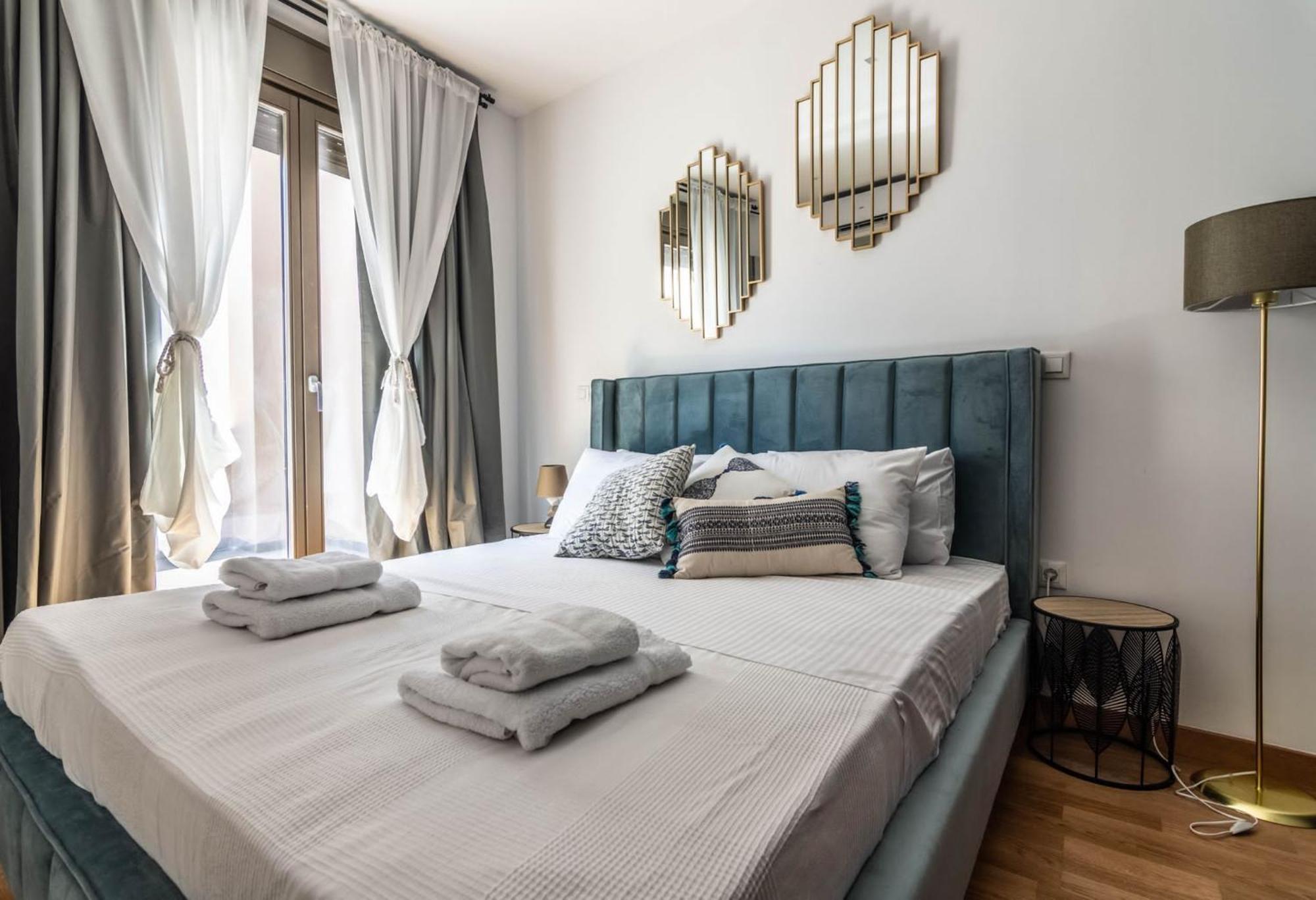 Delenco Trio Apartment Athena Bagian luar foto