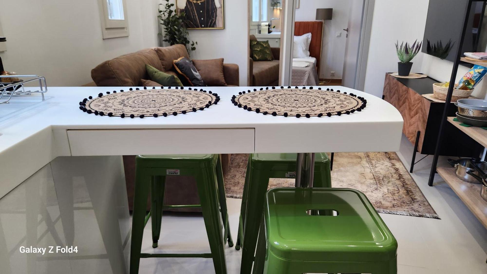 Delenco Trio Apartment Athena Bagian luar foto